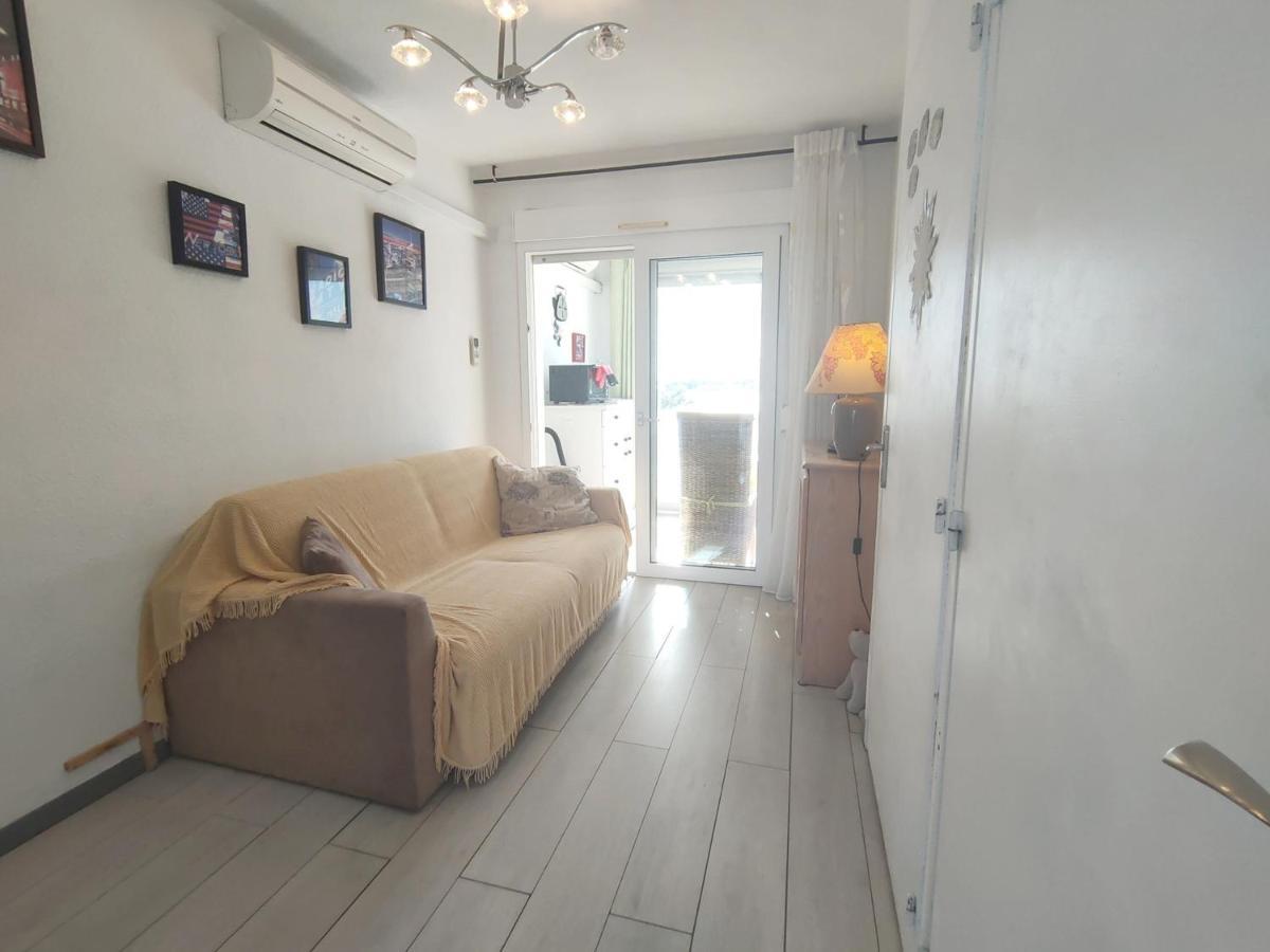 Appartamento T1 Au Calme Avec Clim Et Parking Prive - Fr-1-503-171 Balaruc-les-Bains Esterno foto