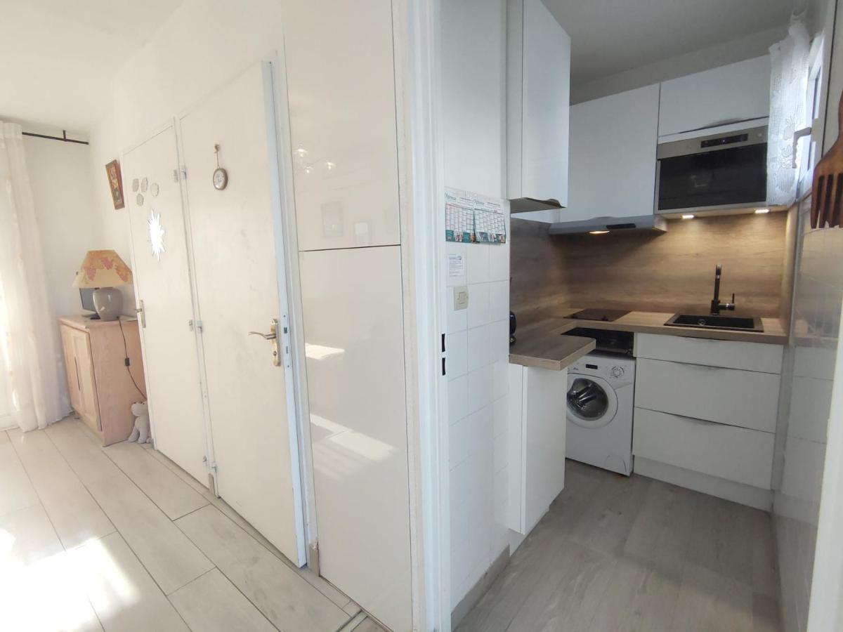 Appartamento T1 Au Calme Avec Clim Et Parking Prive - Fr-1-503-171 Balaruc-les-Bains Esterno foto