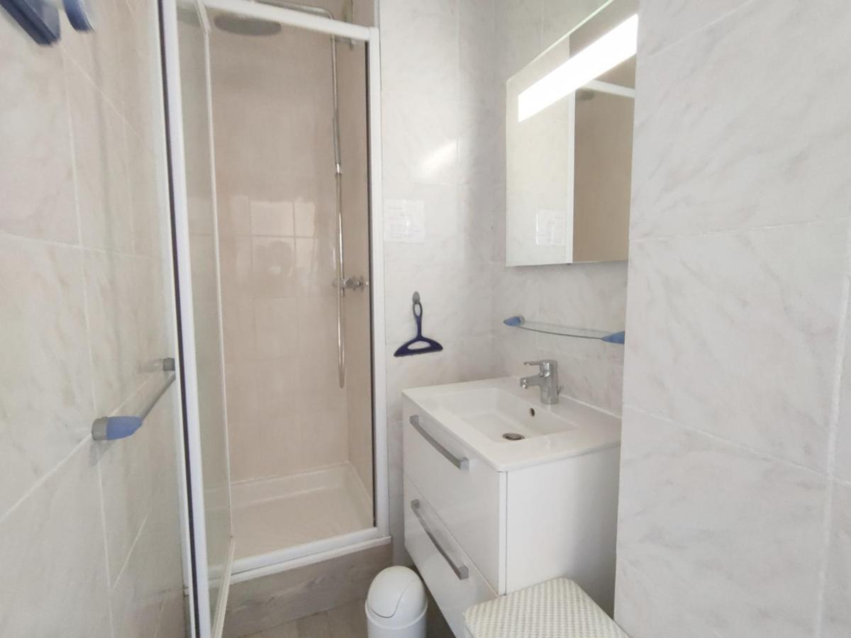 Appartamento T1 Au Calme Avec Clim Et Parking Prive - Fr-1-503-171 Balaruc-les-Bains Esterno foto